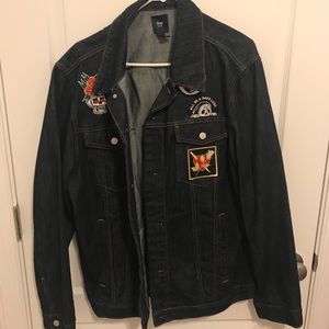 Gap Denim Jean Jacket Size XXL with patches
